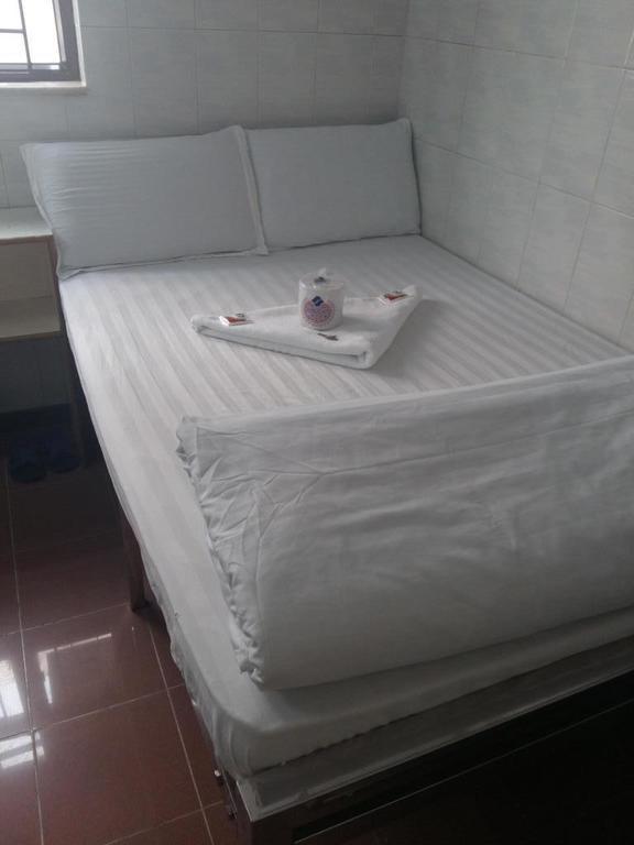 New Yan Yan Guest House reception 9th floor Flat E4 E6 Hongkong Buitenkant foto